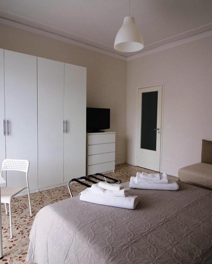 Giuffrida Apartment Rooms Катания Экстерьер фото