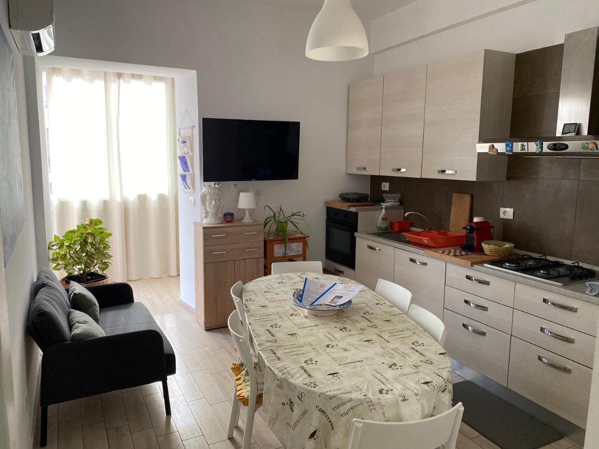 Giuffrida Apartment Rooms Катания Экстерьер фото