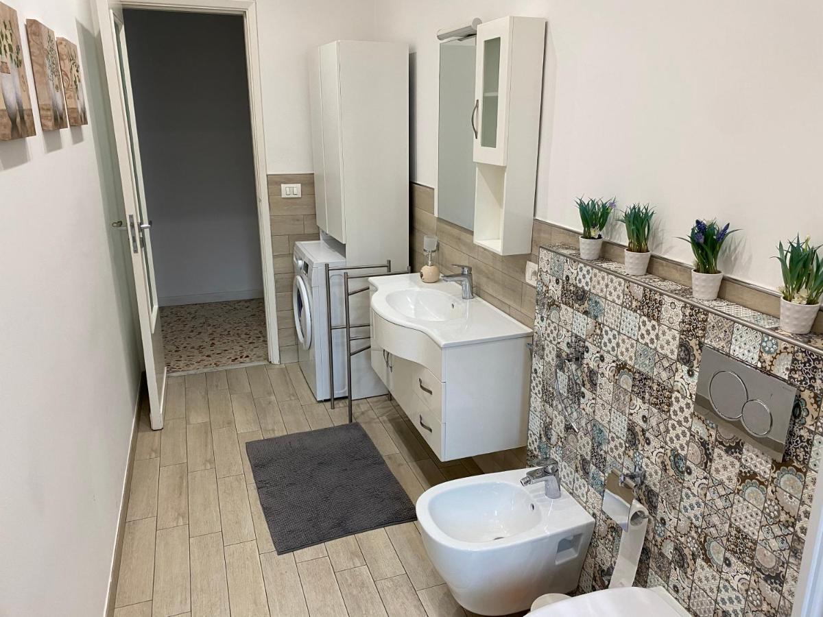 Giuffrida Apartment Rooms Катания Экстерьер фото