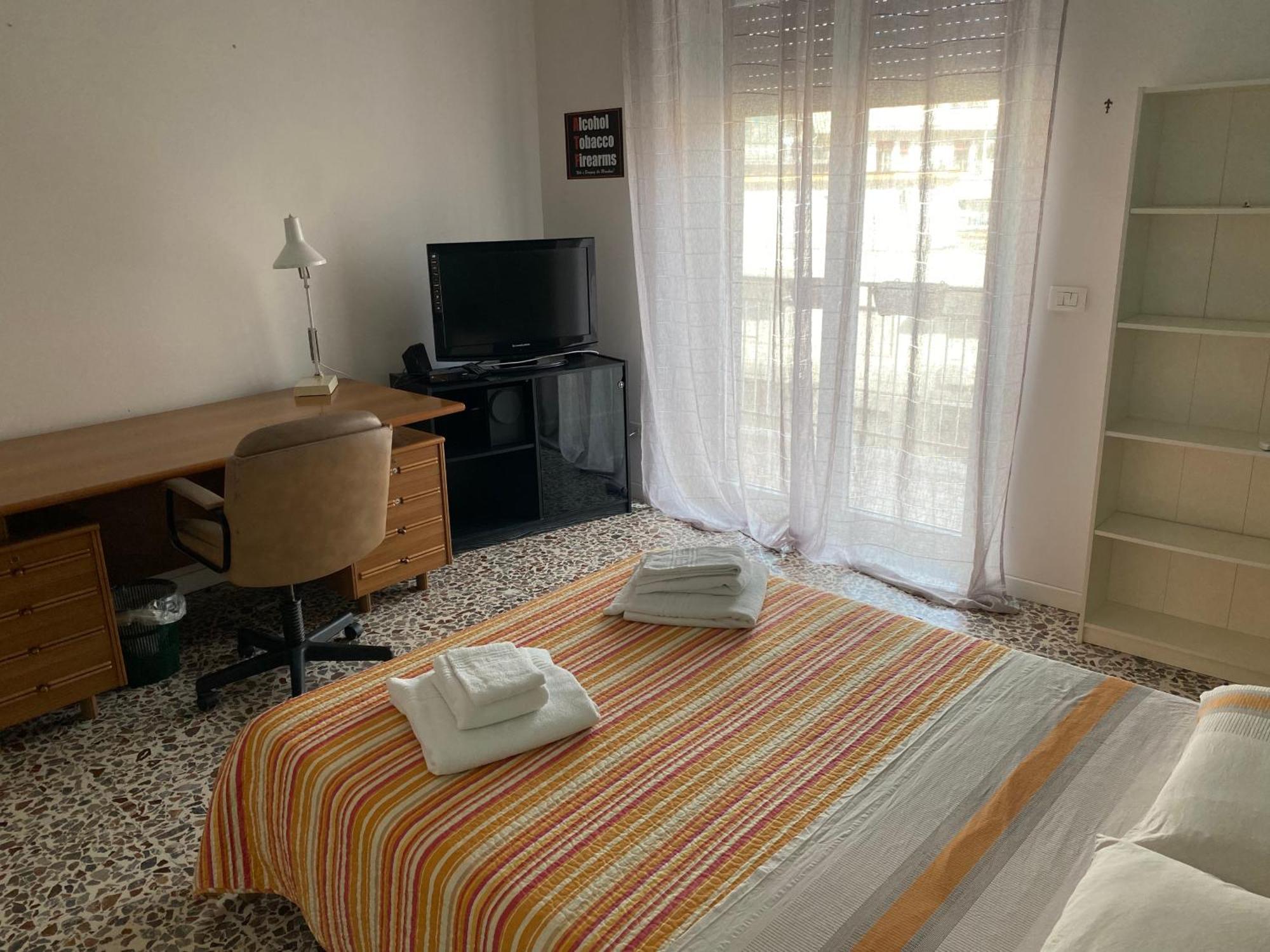 Giuffrida Apartment Rooms Катания Экстерьер фото